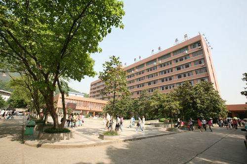四川外国语大学空乘专业招生简章_高考落榜生网